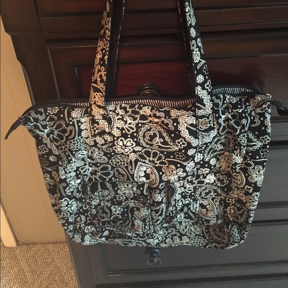 *FINAL PRICE* Very roomy Thirty One bag