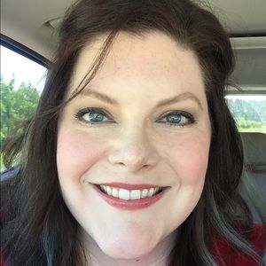 Meet your Posher, Blythe