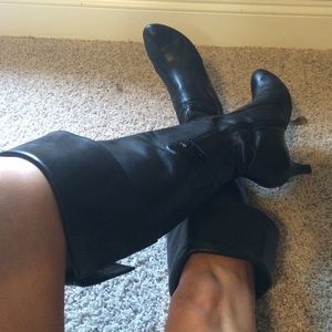 Leather boots!  Excellent condition