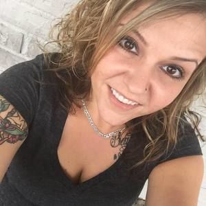 Meet your Posher, Tina