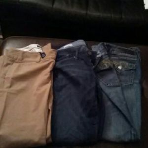 3 pairs: 2 gap & 1 Seven jeans missing button