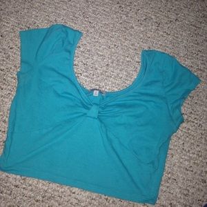 Crop top