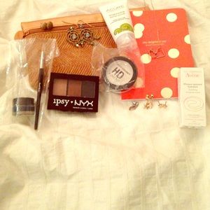 ⚡️FLASH SALE⚡️ Big Bundle!!