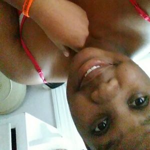 Meet your Posher, Kierra