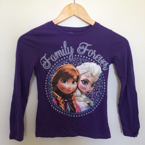 Frozen "Family Forever" Long-Sleeved Tee
