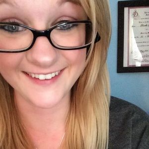 Meet your Posher, Nikki