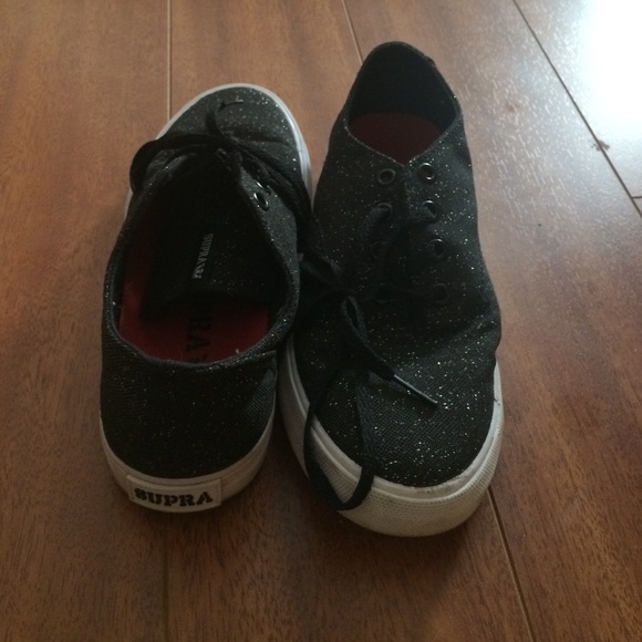 Sparkly supras