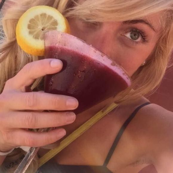 Meet your Posher, Megan - Picture 1 of 1