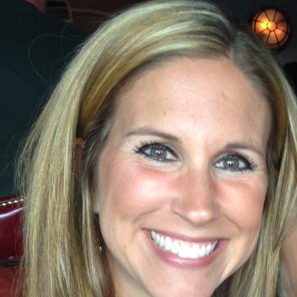 Meet your Posher, Melissa - Picture 1 of 1