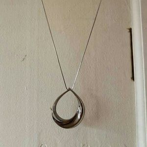 Silver tear shaped pendant necklace