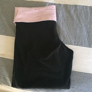 Full length skinny yoga pants.