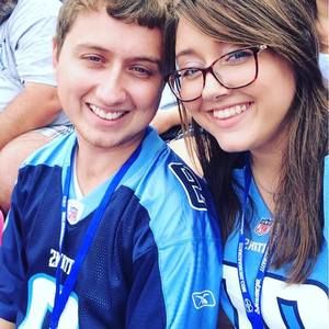 Meet your Posher, Casey