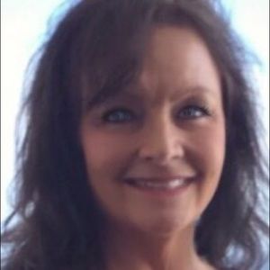 Meet your Posher, Yolanda