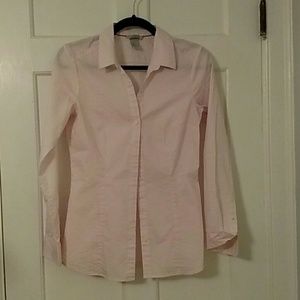 H&M fitted button down shirt