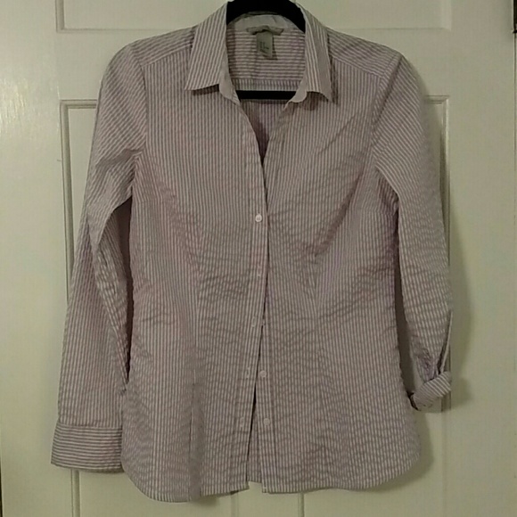 H&M fitted purple shirt