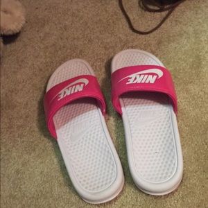 Nike slides