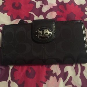 Coach wallet