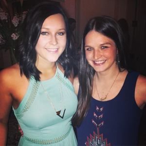 Meet your Posher, Courtney