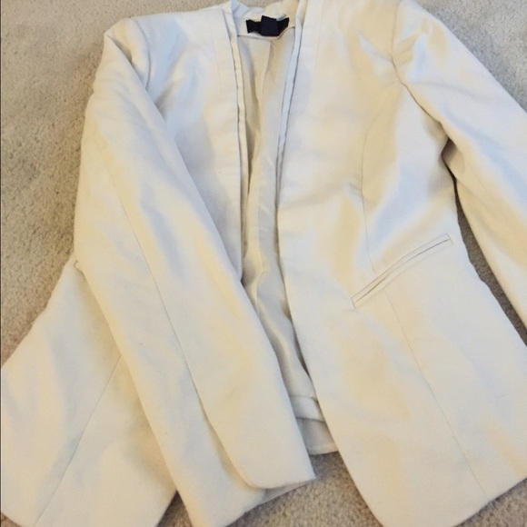 Cream business blazer