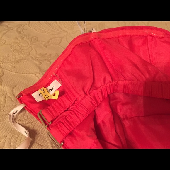 Formal Dress - Picture 4 of 4