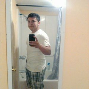 Meet your Posher, Eduardo