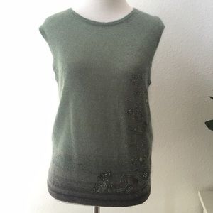 Cashmere vest