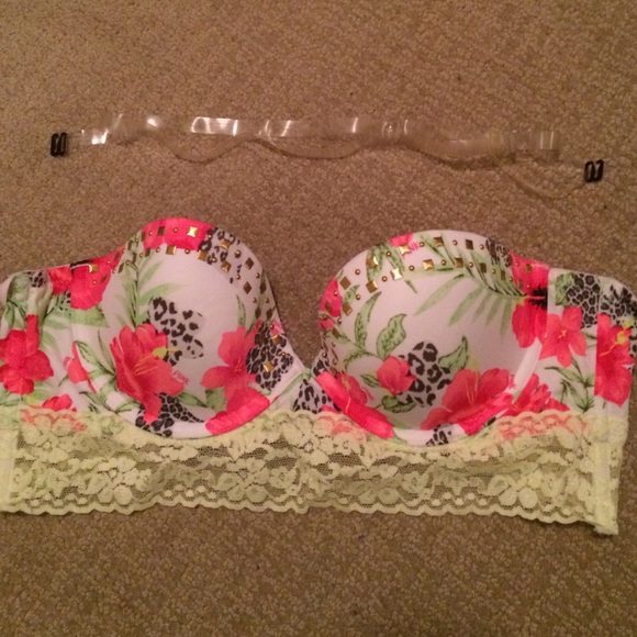 Victoria's Secret Push-up bra