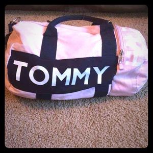 Tommy Hilfiger duffel bag