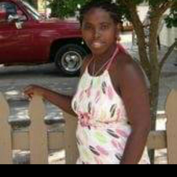 Spring Dress - Picture 2 of 4