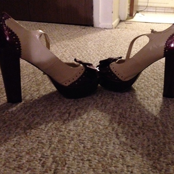 Ruby high heels - Picture 3 of 3
