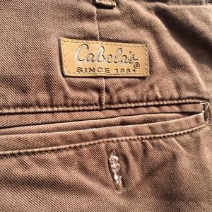 Cabela's Shorts Size 36 men's.