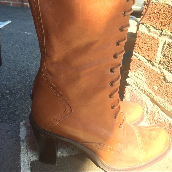 Kenneth Cole mid calf boots