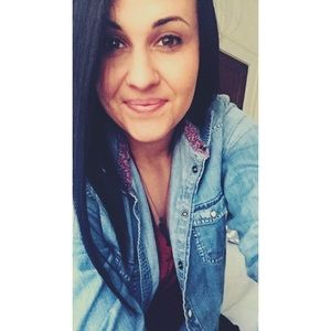 Meet your Posher, Jessica