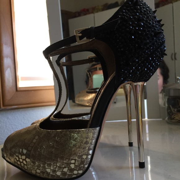 Sam Edelman t-strap spiked heels