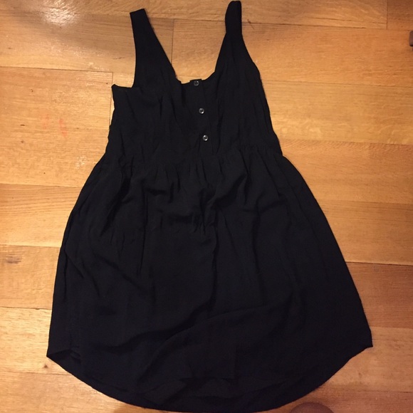 BCBGeneration low v back dress