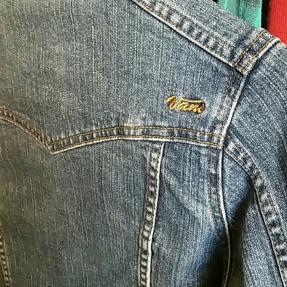 Vans Jean Jacket, Size Small. Good Quality! ?? - Picture 3 of 4