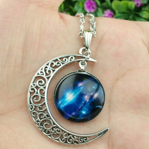 Jewelry - Sold**HP** Moon charm necklace