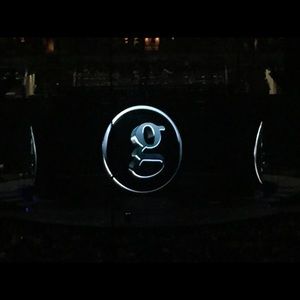 Meet your Posher, Holly