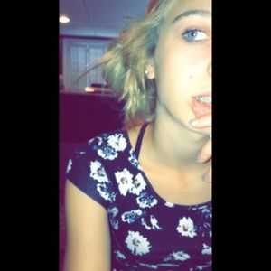 Meet your Posher, Sav