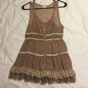 Floral/lace Daytrip Tank