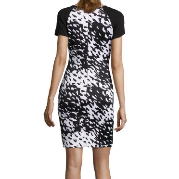 MARC New York printed short sleeve stretch dress - Picture 2 of 4