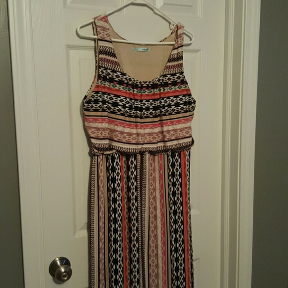 Maurices Dresses & Skirts - NWOT Tribal Print Maxi Dress