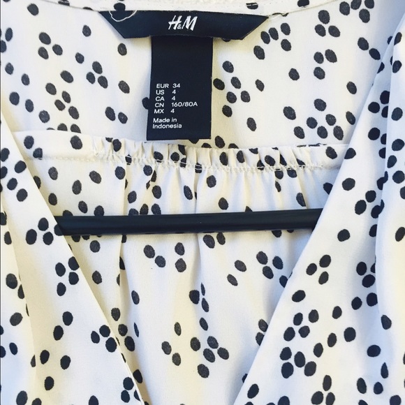 Blouse - Picture 3 of 3