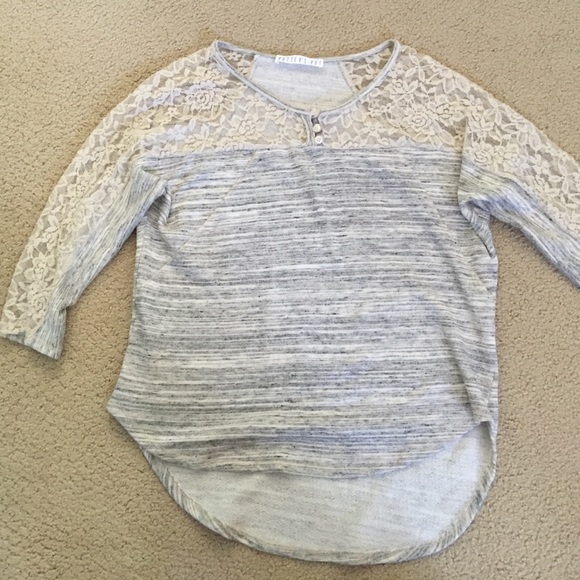 crop sleeve, lace/cotton shirt