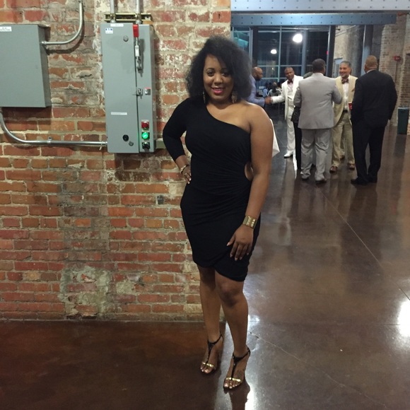 Meet your Posher, Geberta - Picture 4 of 7