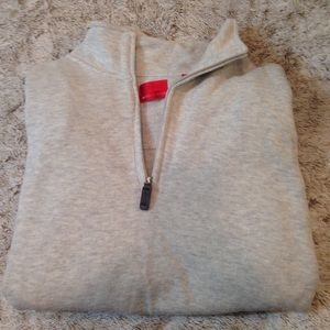 Men's Izod grey long sleeve, zippered sweatshirt