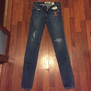 Hollister jeans
