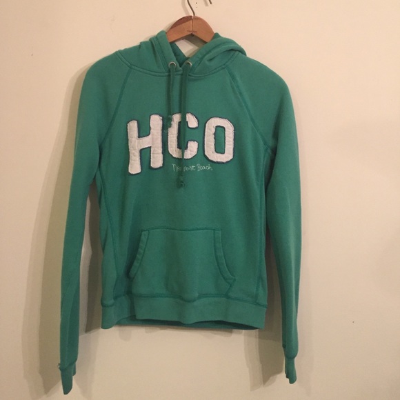 Hollister Sweat shirt