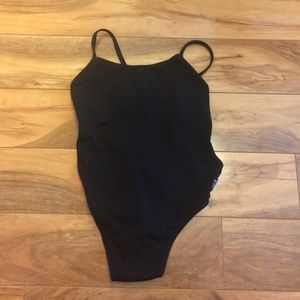 Jolyn On piece Unlined