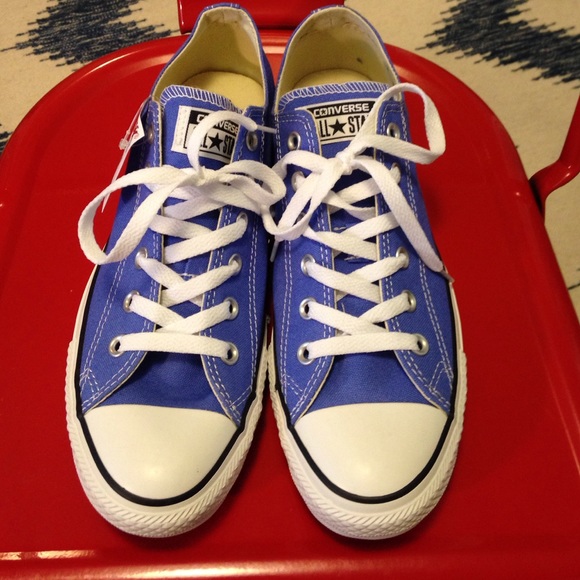 💙 NWT converse special edition color! 💙